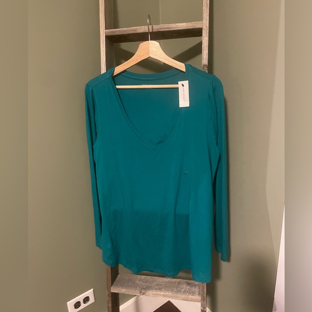 Lane Bryant V-Neck Long Sleeve Tee